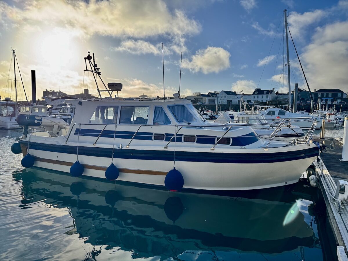 Aquastar Ocean Ranger 33