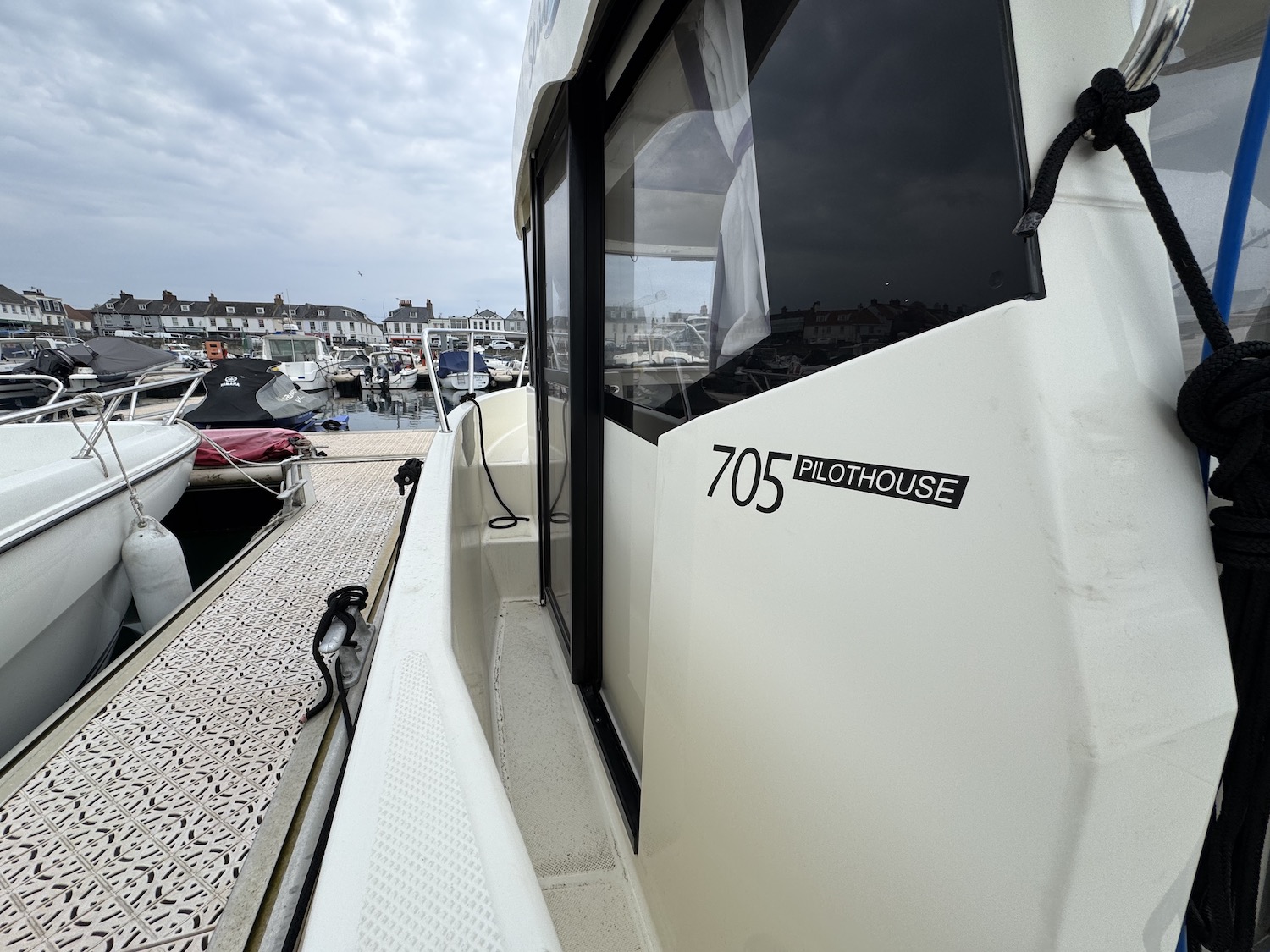 walk around side decks