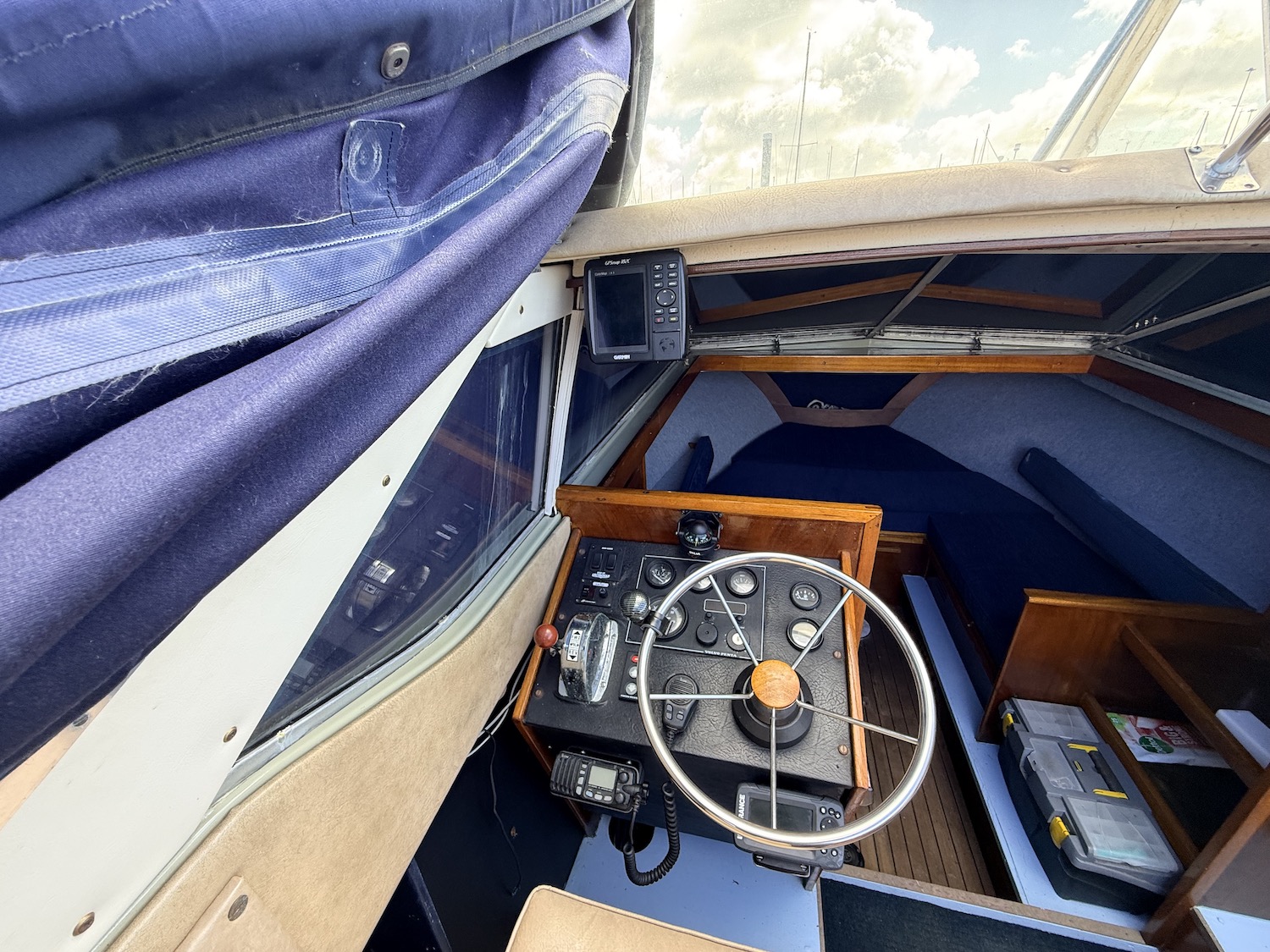 steering wheel