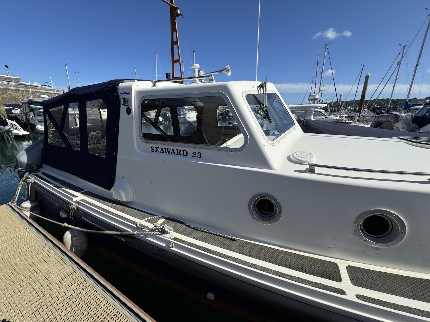 seaward 23 starboard