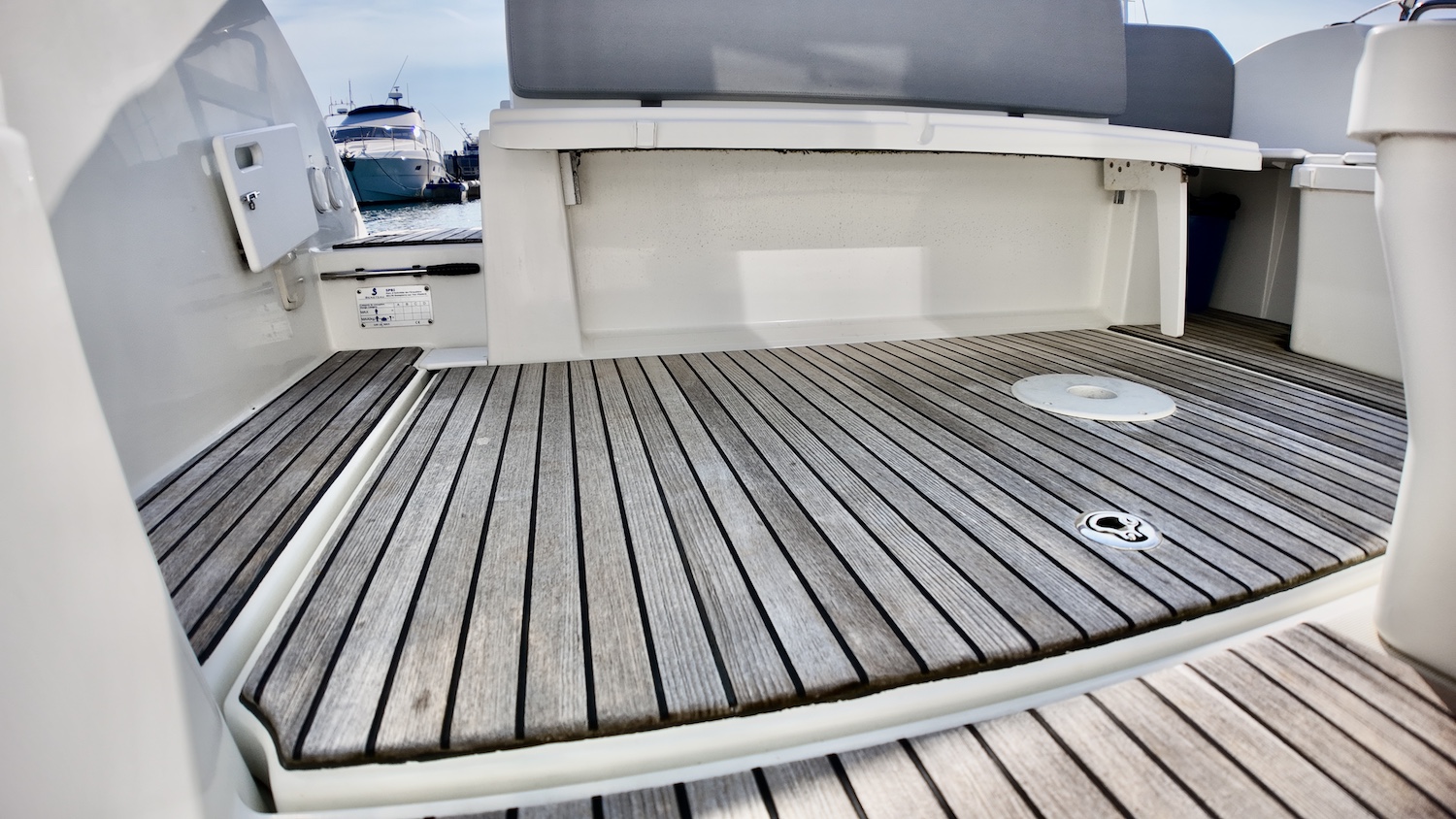 deck
