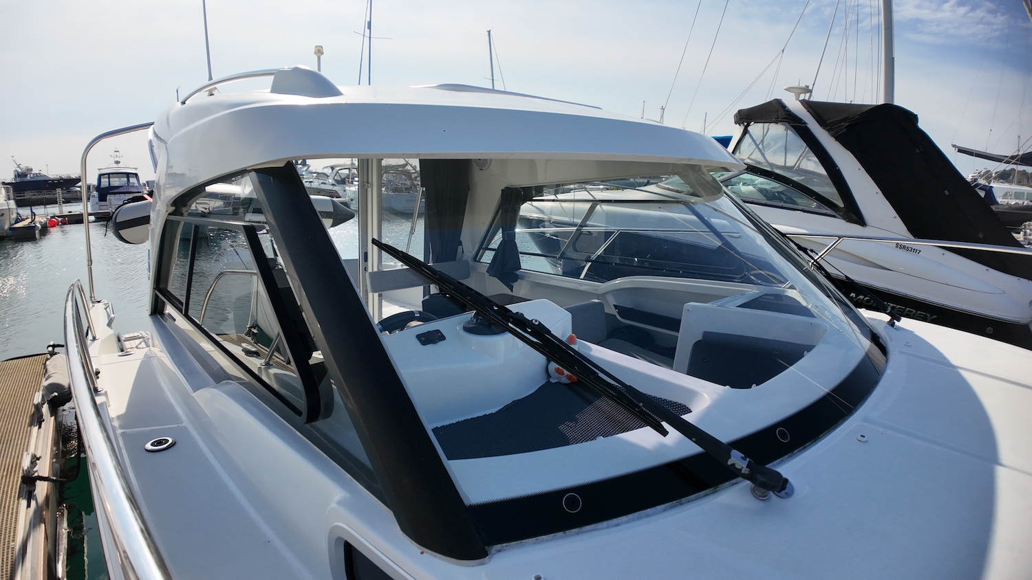 windscreen