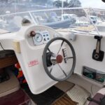 Arvor 215 helm