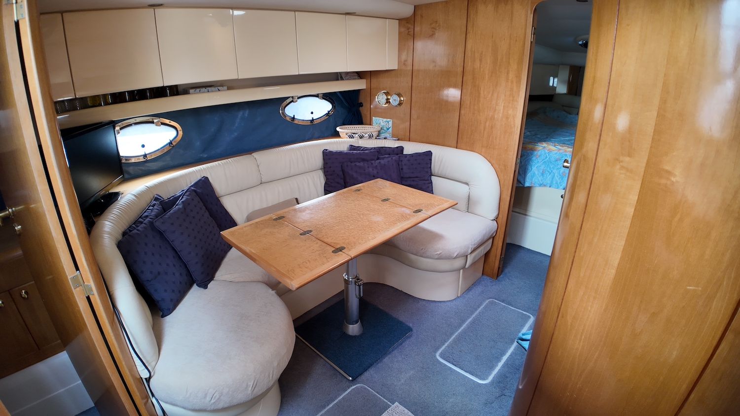 saloon seating