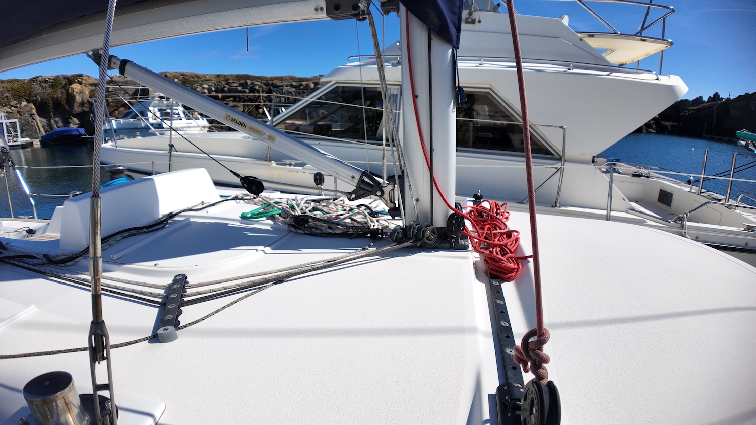 mast base