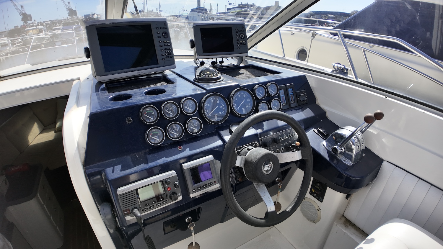 Helm instruments