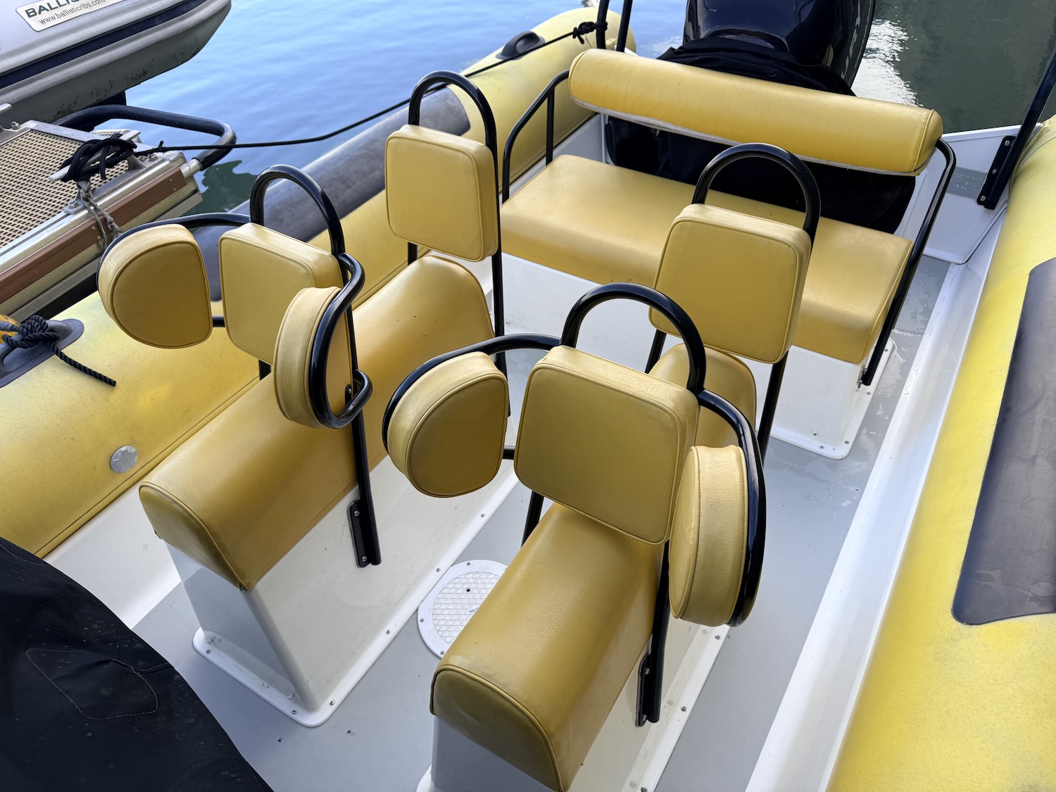 rib seats